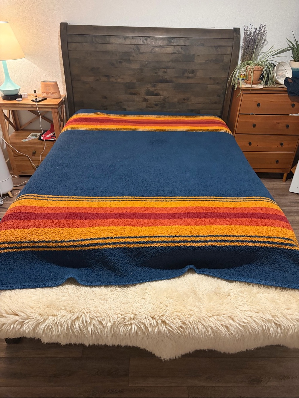 Pendleton Sherpa Fleece Queen Blanket